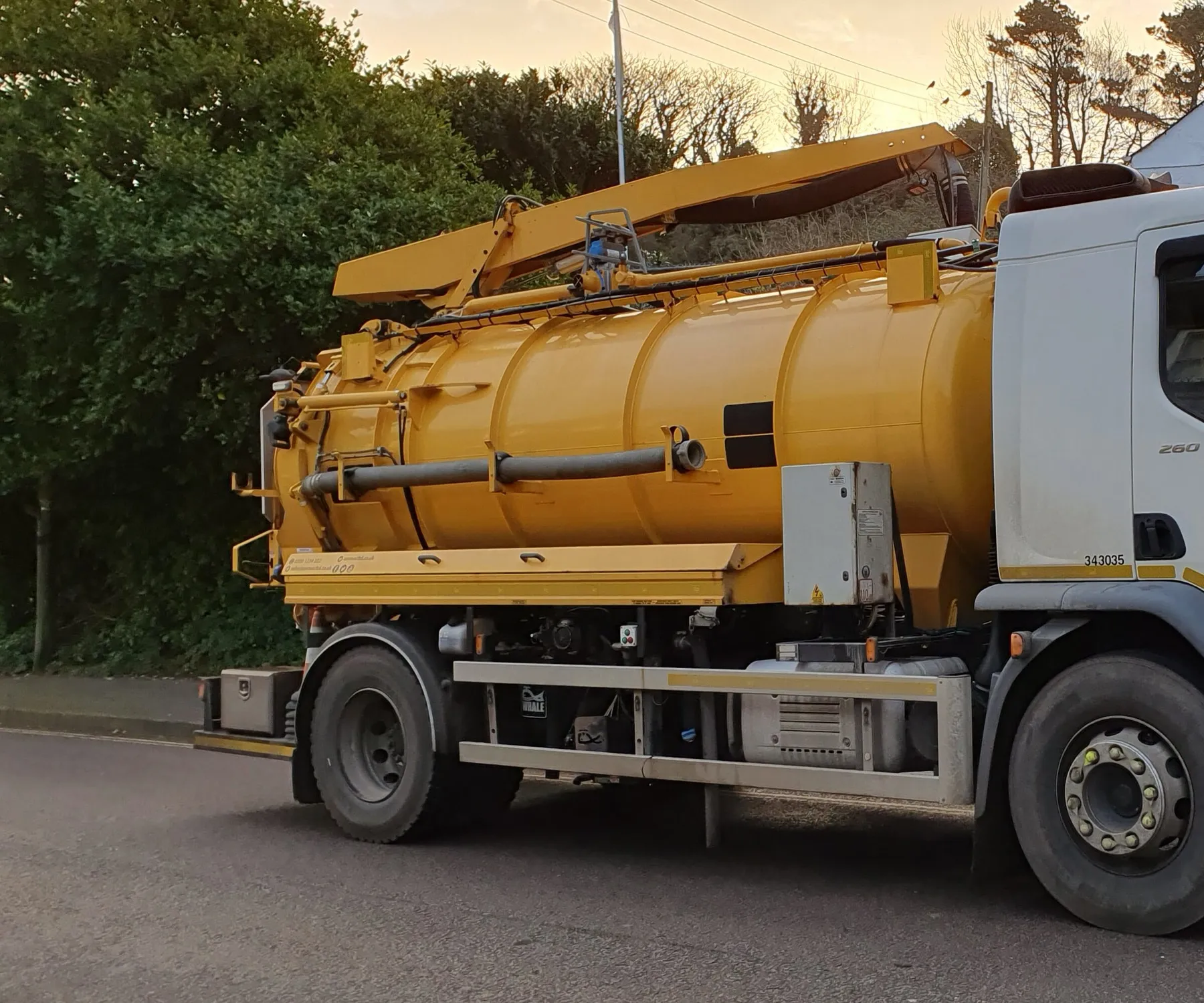 Cornwall Council vacuum tanker truck, St Ives, Cornwall - February 2023 (cropped)